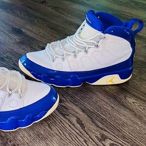 Air Jordan Kobe 9s Yeezy Adidas New balance Nike size 11.5